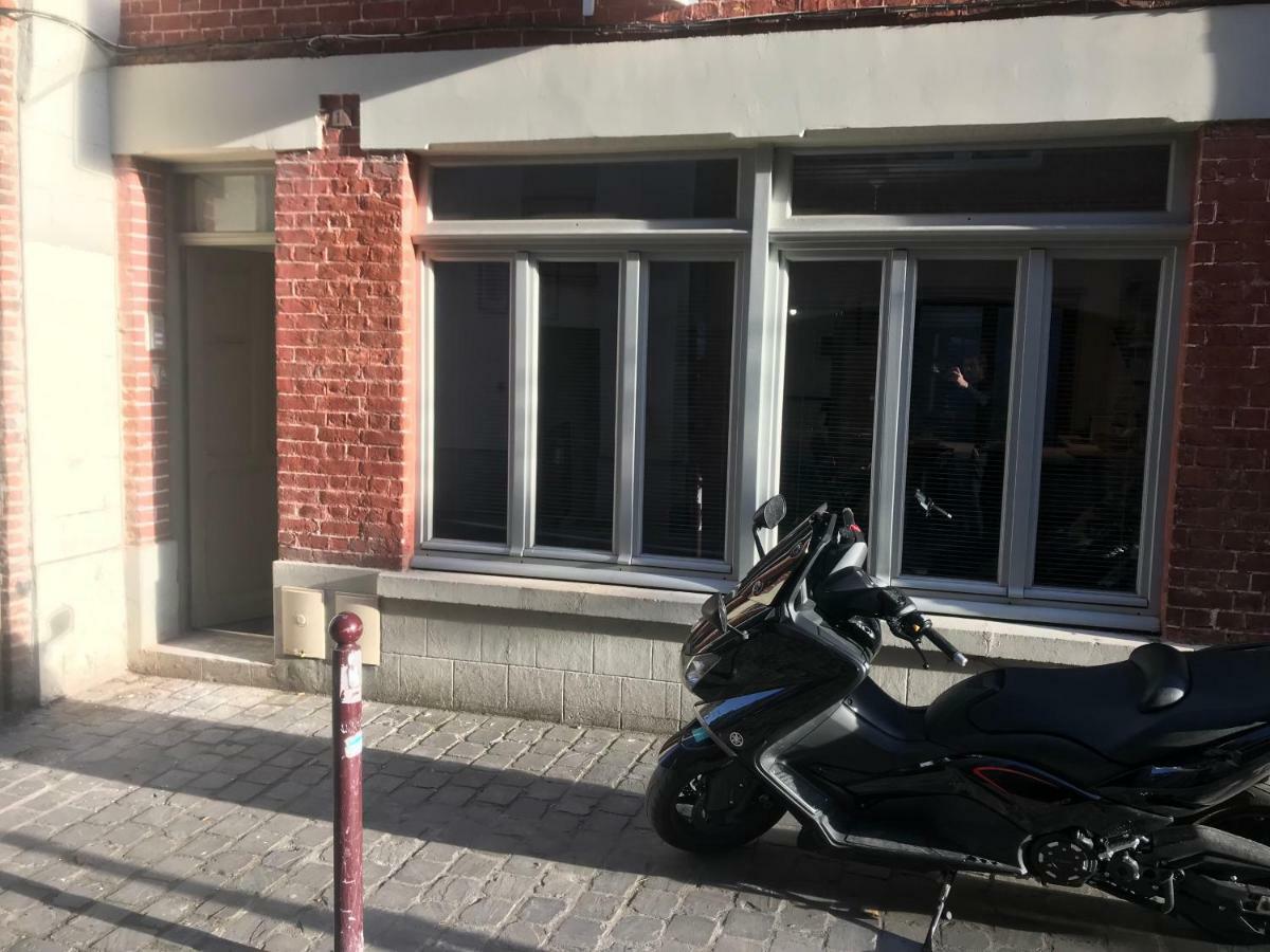 Charmant Appartement Au Coeur Du Vieux ליל מראה חיצוני תמונה